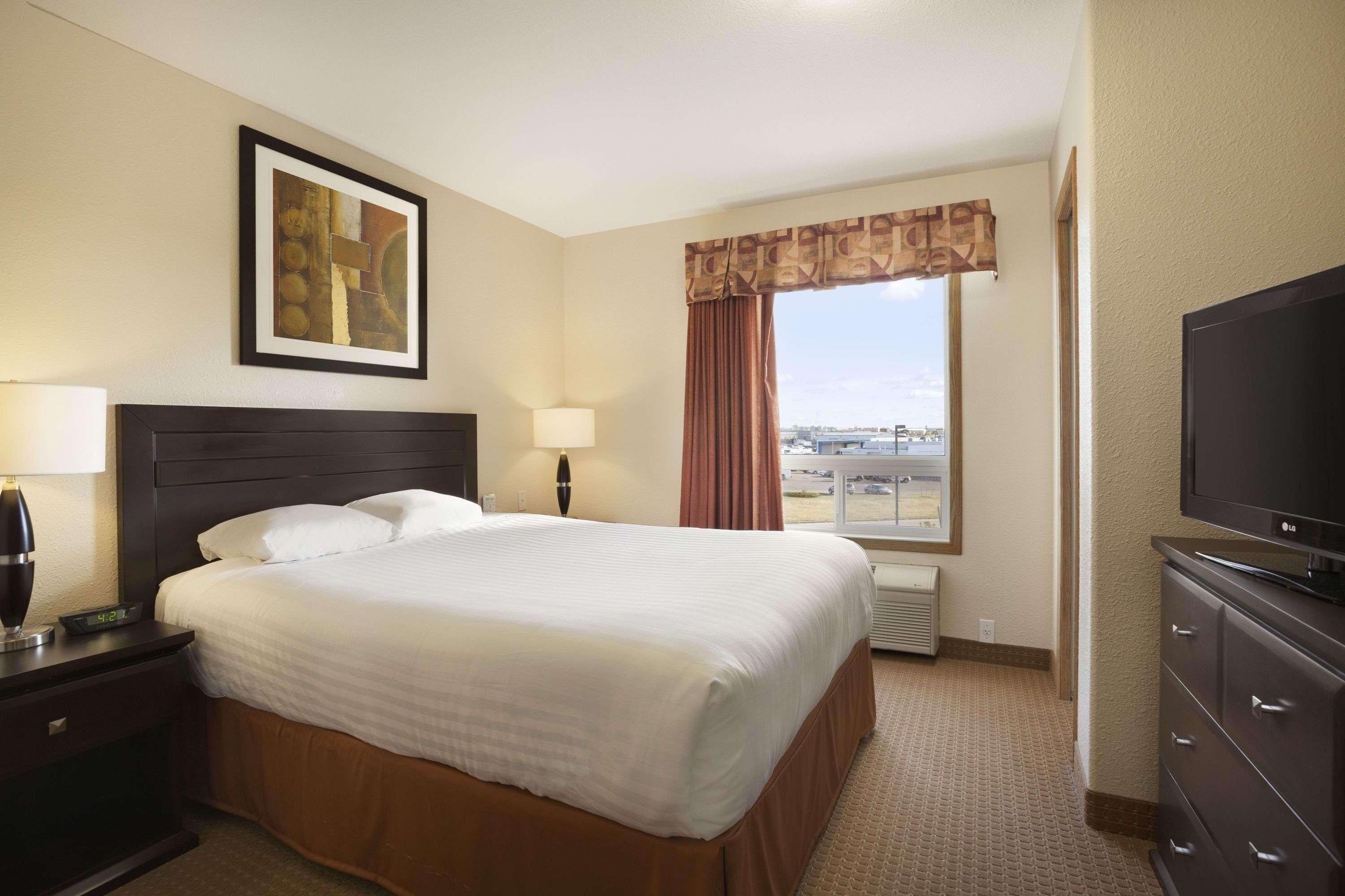 Super 8 By Wyndham Edmonton International Airport Hotel Leduc Kültér fotó