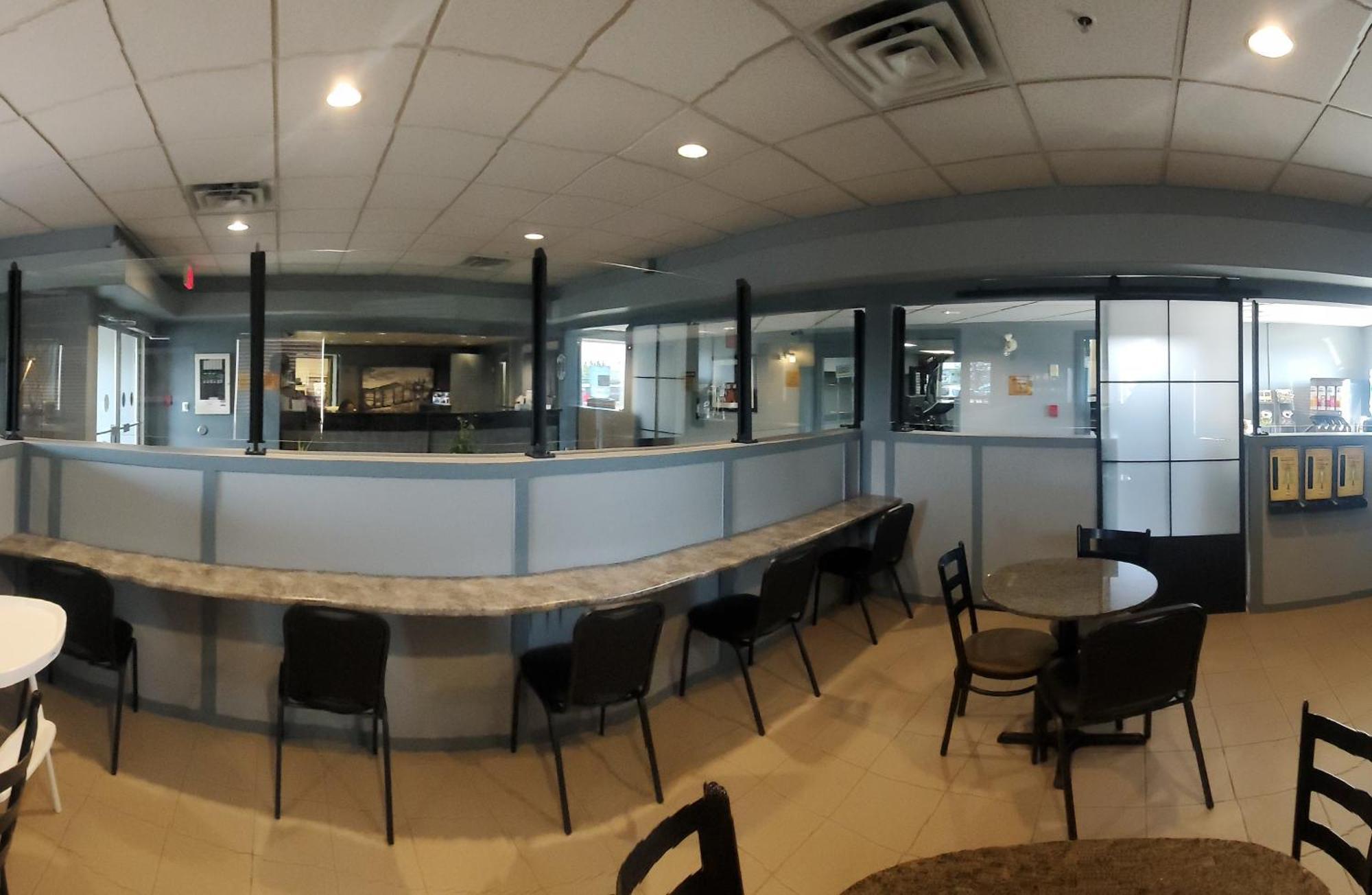 Super 8 By Wyndham Edmonton International Airport Hotel Leduc Kültér fotó